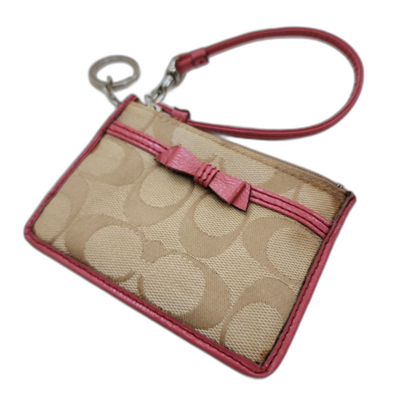 Coach Accessories - Coach Key Card Coin Case Purse Wristlet